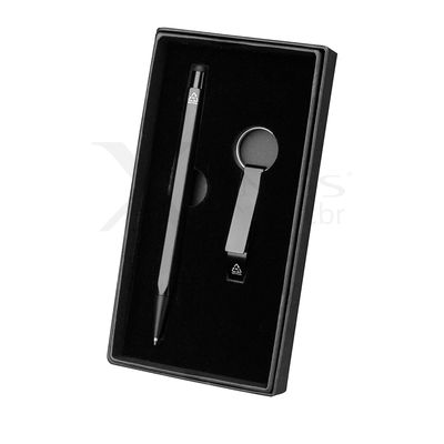 Conheça o Brinde Kit Executivo composto por uma caneta e um chaveiro abridor X15363