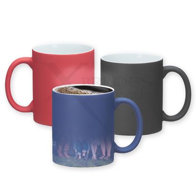 Conheça o Brinde Caneca Mágica de Cerâmica 350ml