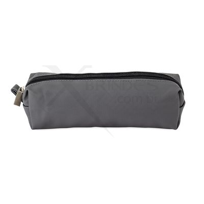 Estojo confeccionado em couro sintético com fechamento em zíper X09064